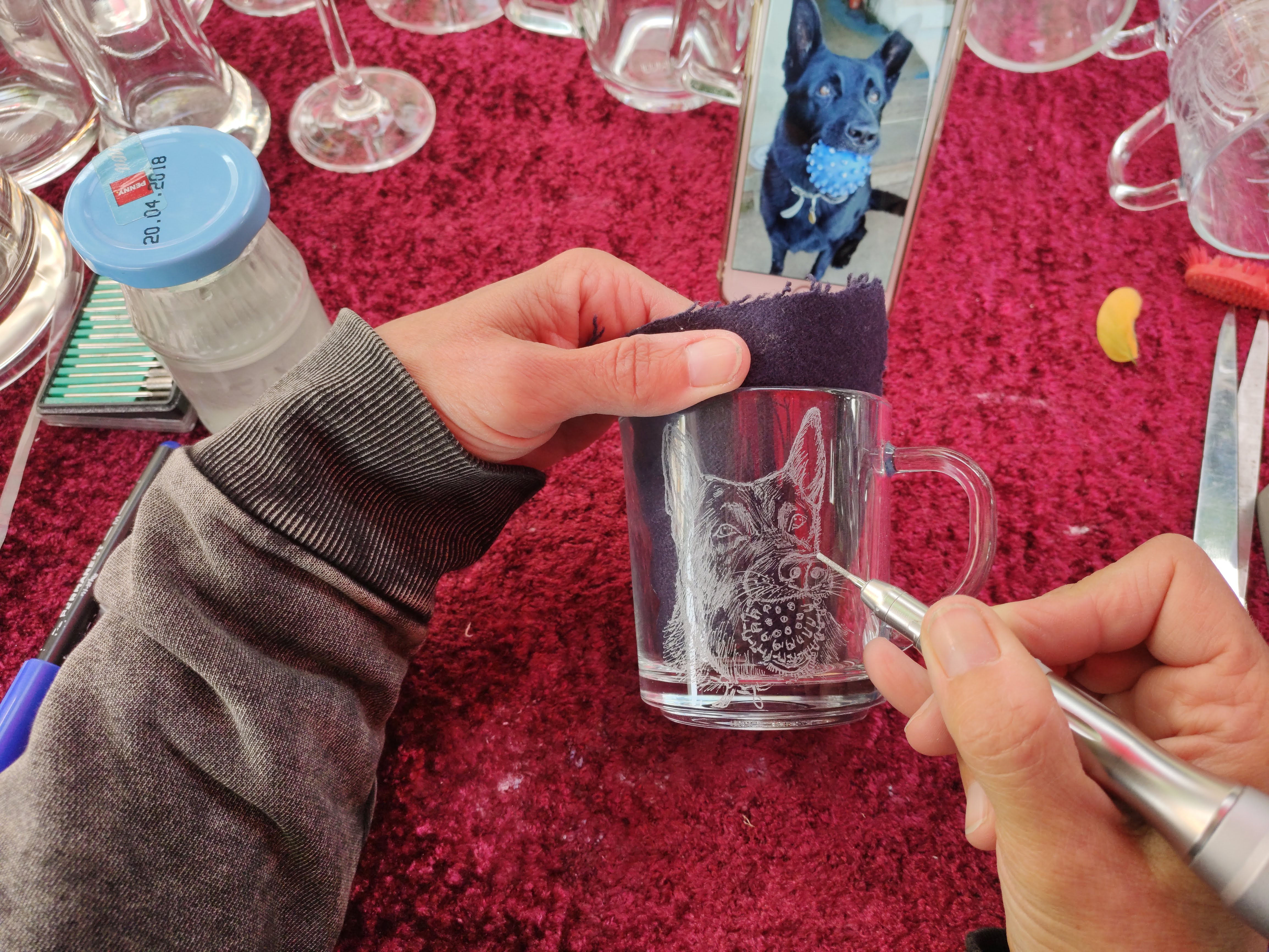 Naše originál služba.