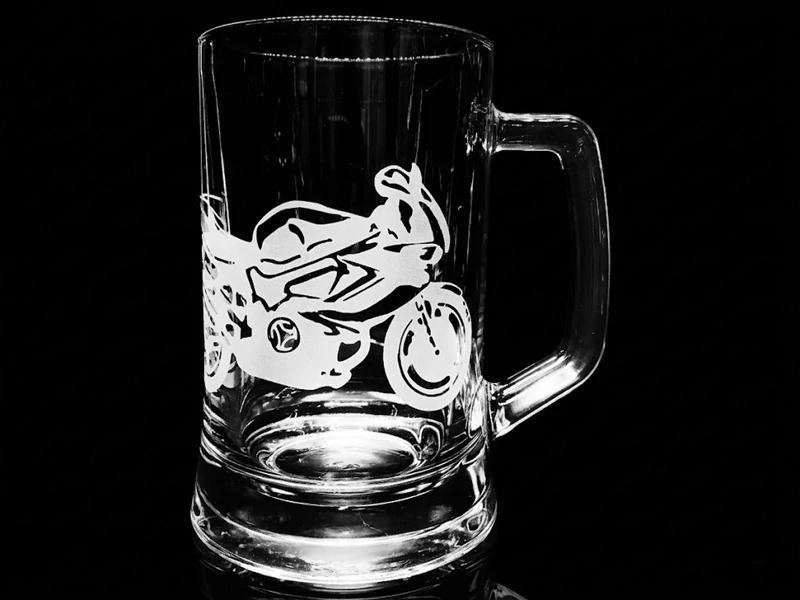 Sklenice na pivo s uchem motiv SPORTOVNÍ MOTORKA II