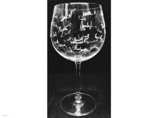Sklenice na červené víno / PODPISY