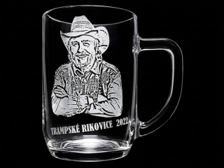 Sklenice na pivo s portrétem / Tomáš Linka
