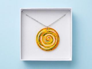 Skleněný amulet SPIRÁLA / MIX 3